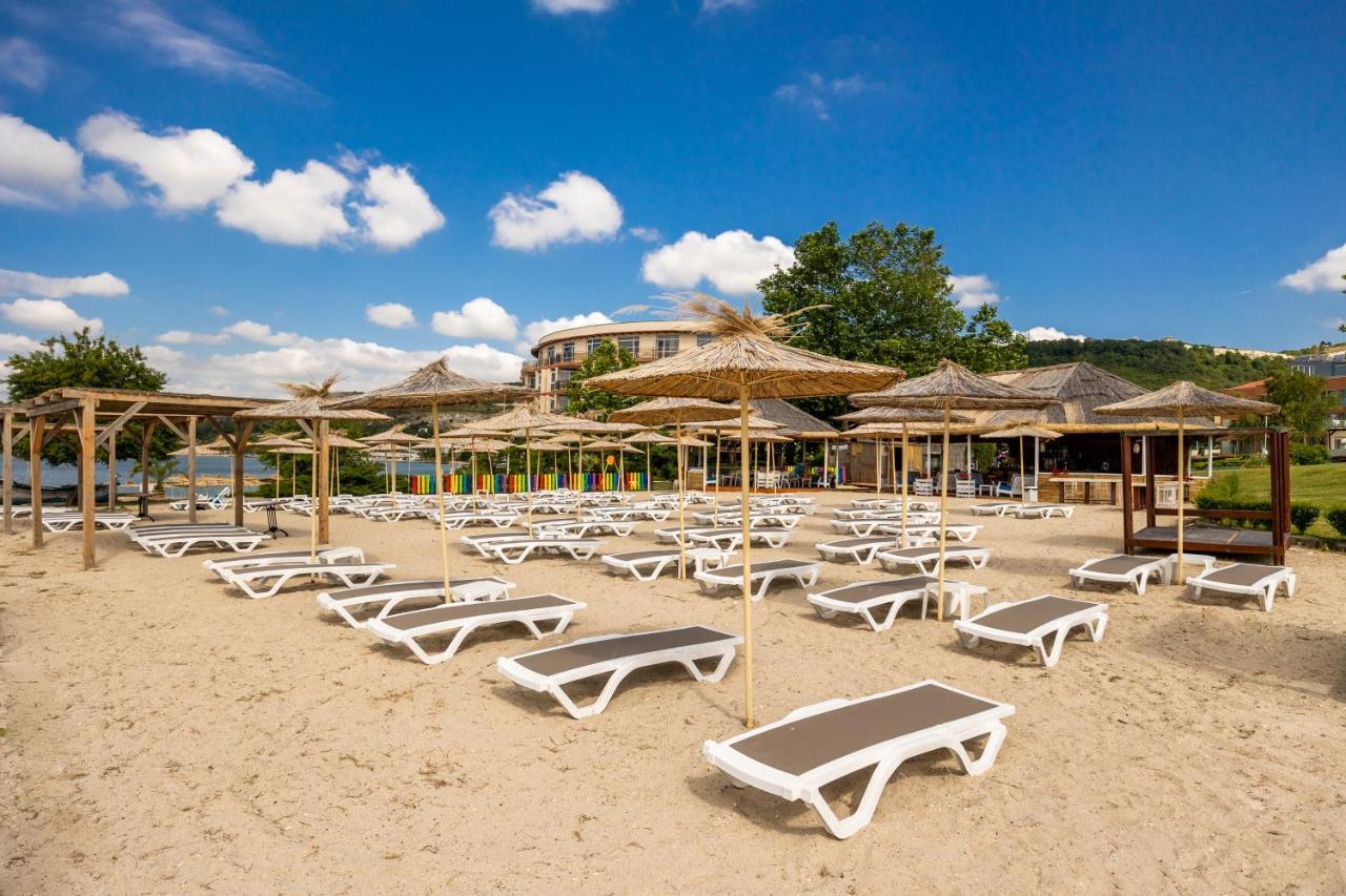 Royal Bay Resort Balchik Exterior photo