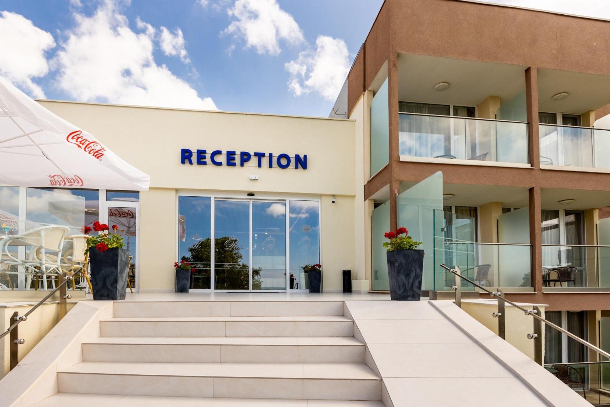 Royal Bay Resort Balchik Exterior photo